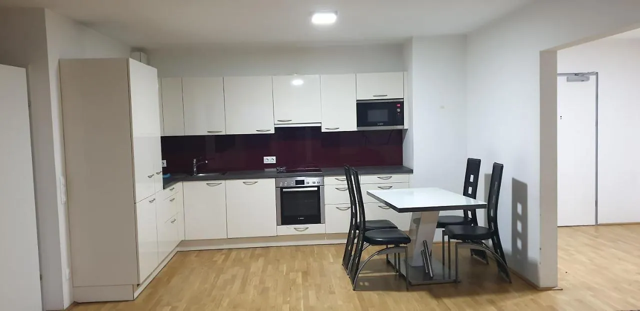 City Gate Apartment, U1 Metro Station, Vienna location